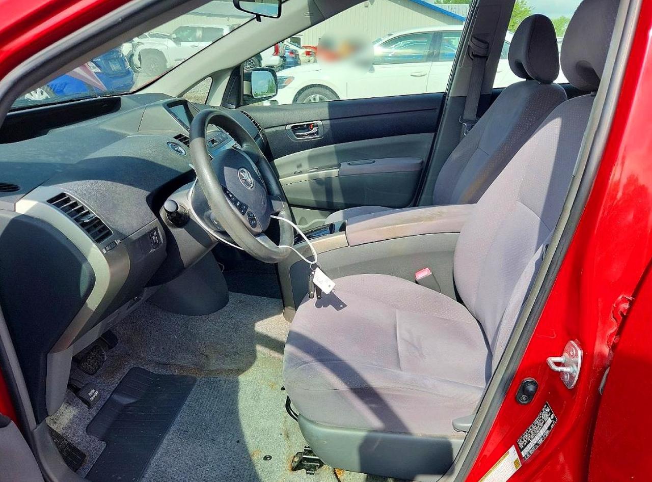 Toyota Prius Base