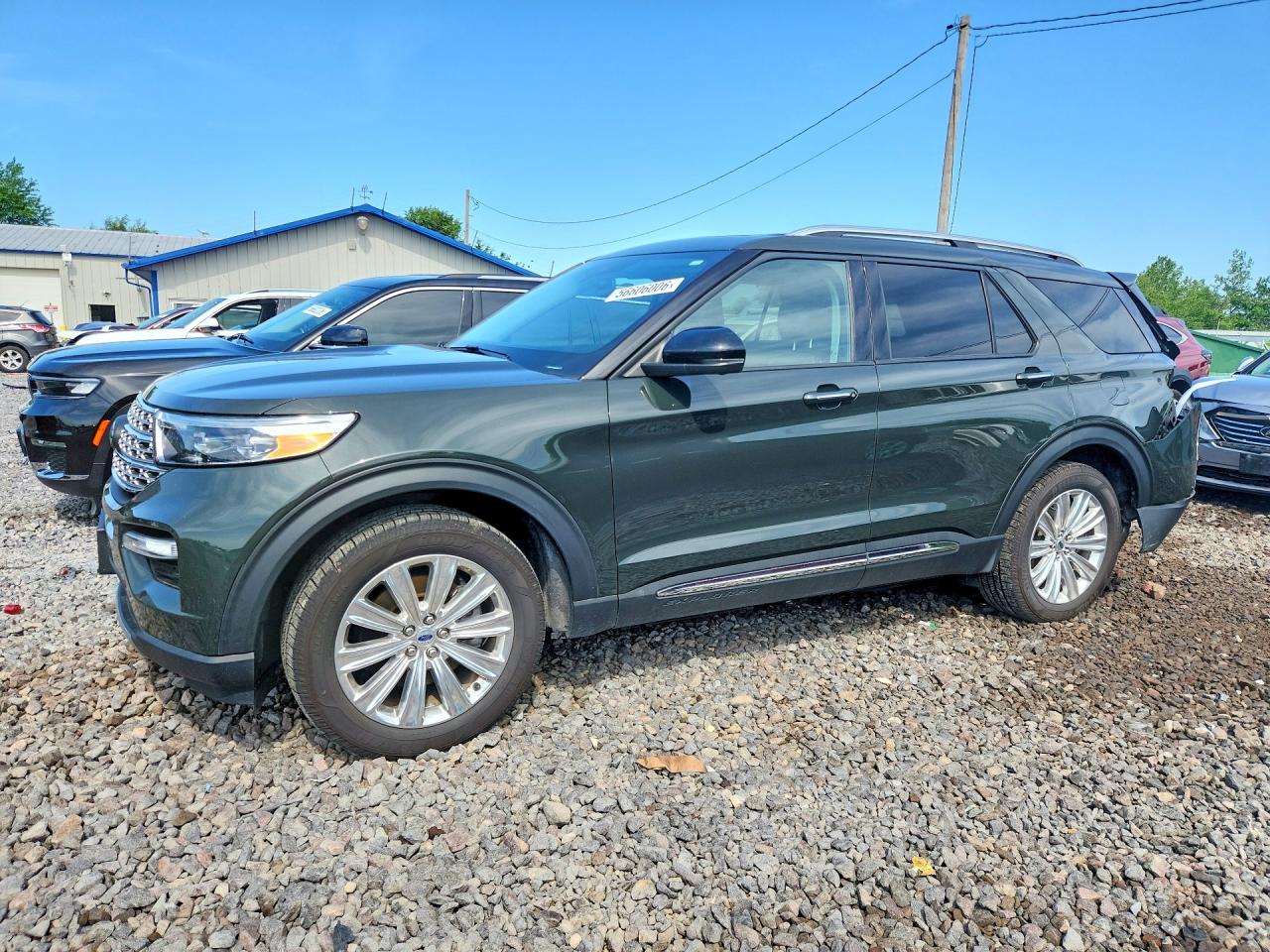 Salvage Ford Explorer Image
