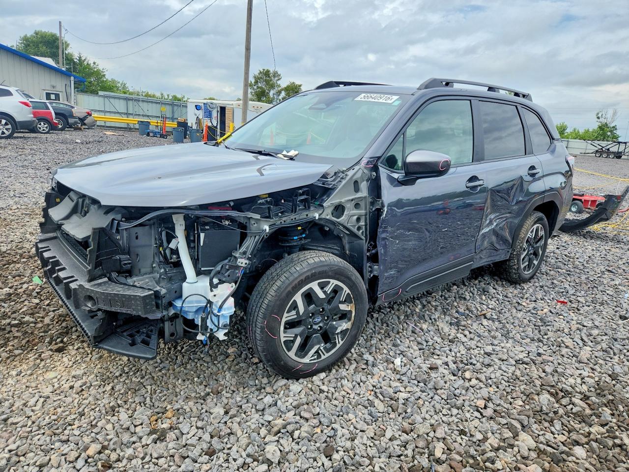 Salvage Subaru Forester Image
