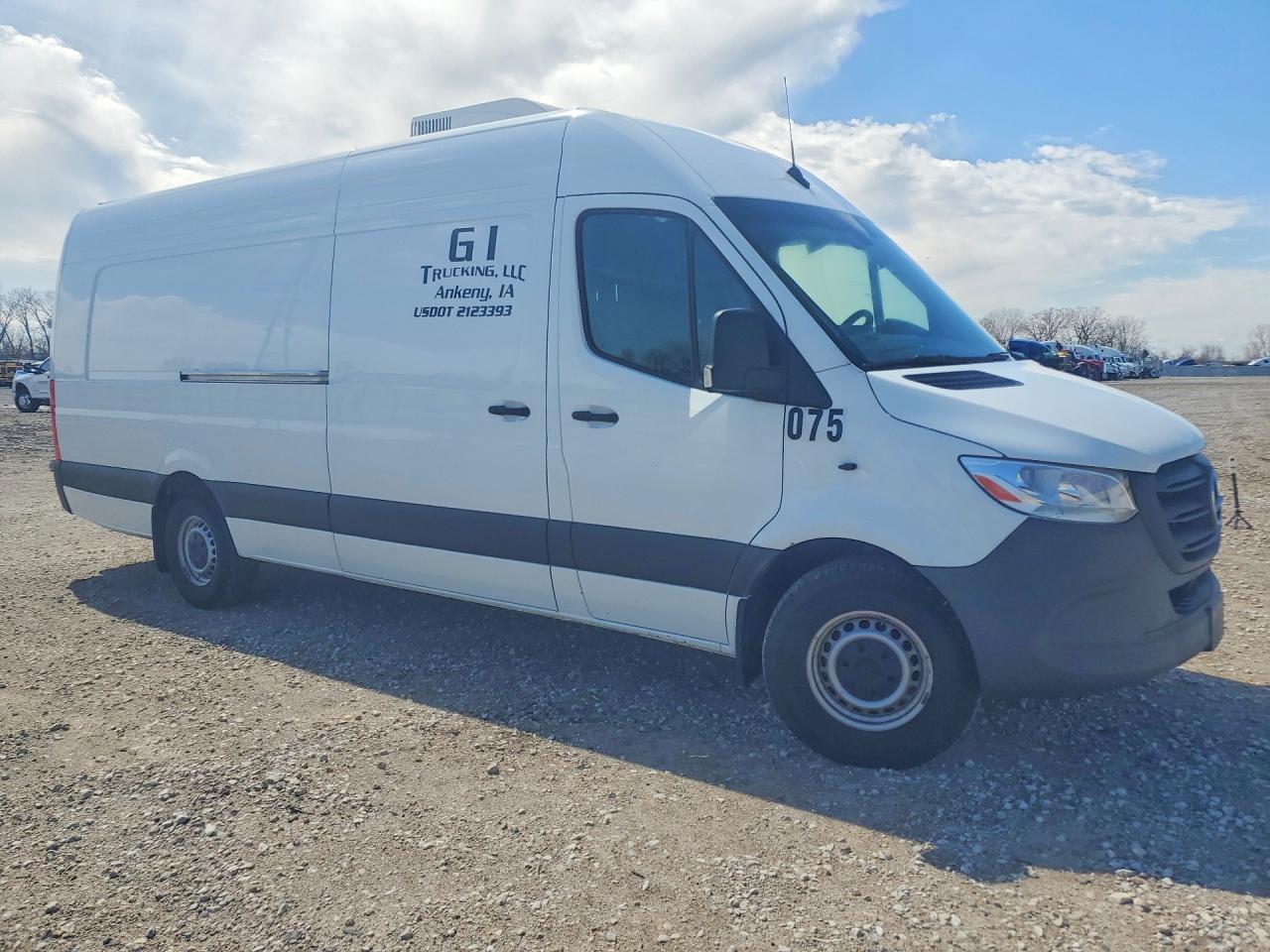 Mercedes-Benz Sprinter 2500
