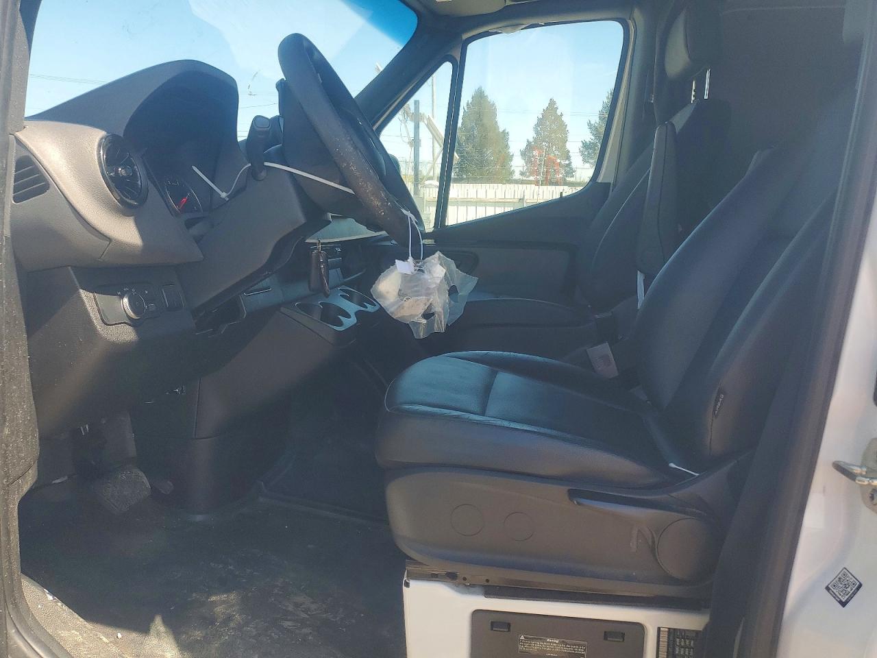 Mercedes-Benz Sprinter 2500