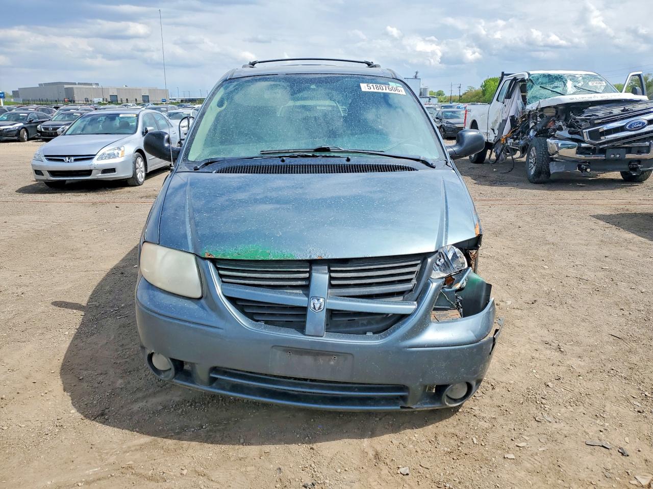 Dodge Caravan Sxt