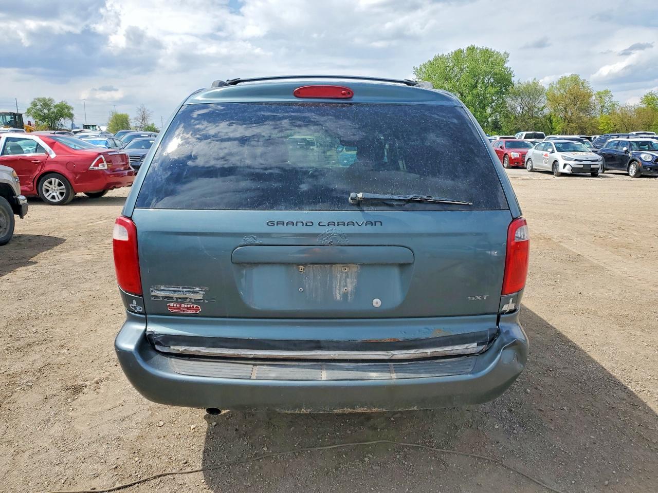Dodge Caravan Sxt