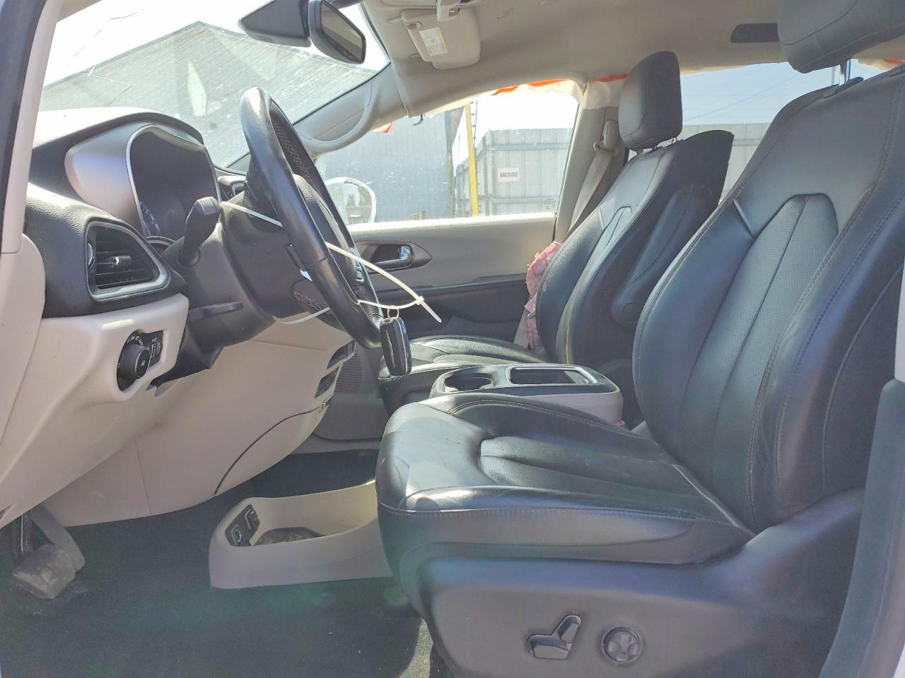 Chrysler Pacifica Touring L Plus