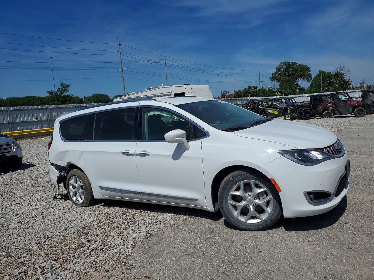 Chrysler Pacifica Touring L Plus