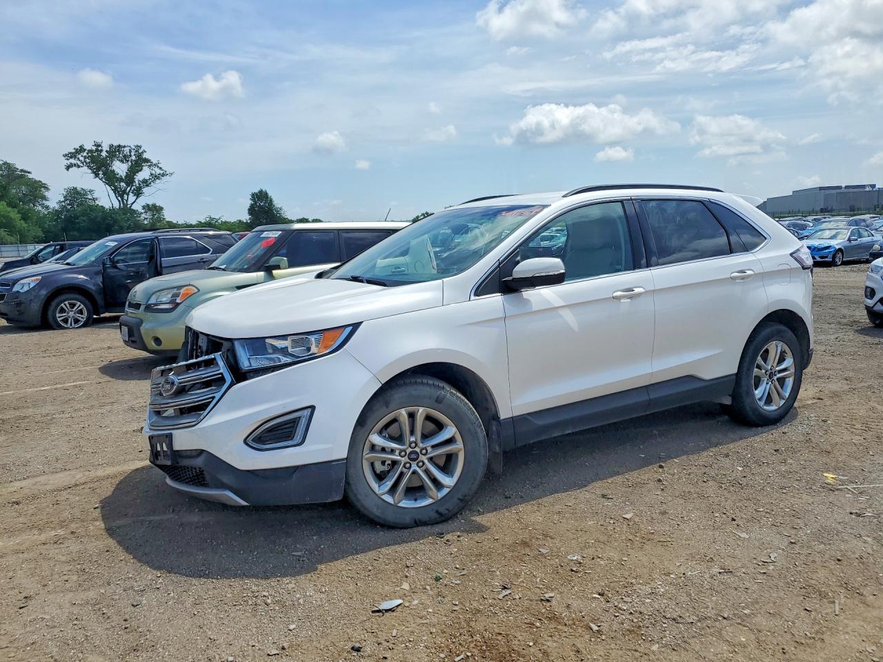 Salvage Ford Edge Image