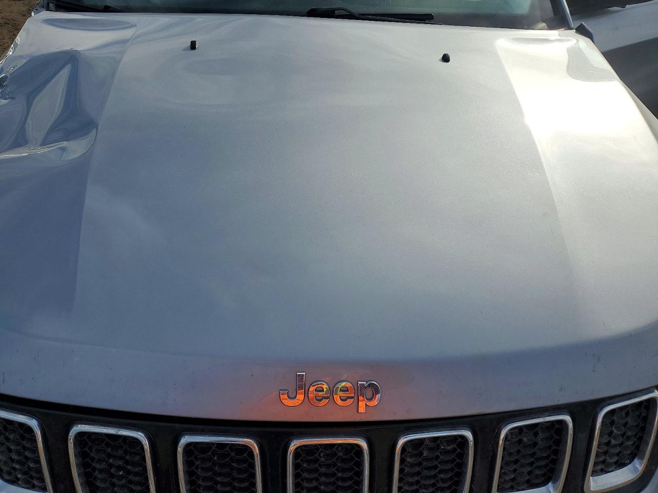 Jeep Compass Latitude