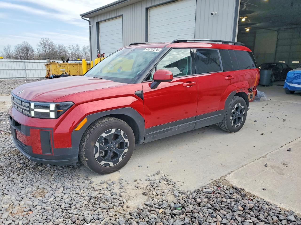 Salvage Hyundai SANTA FE Image