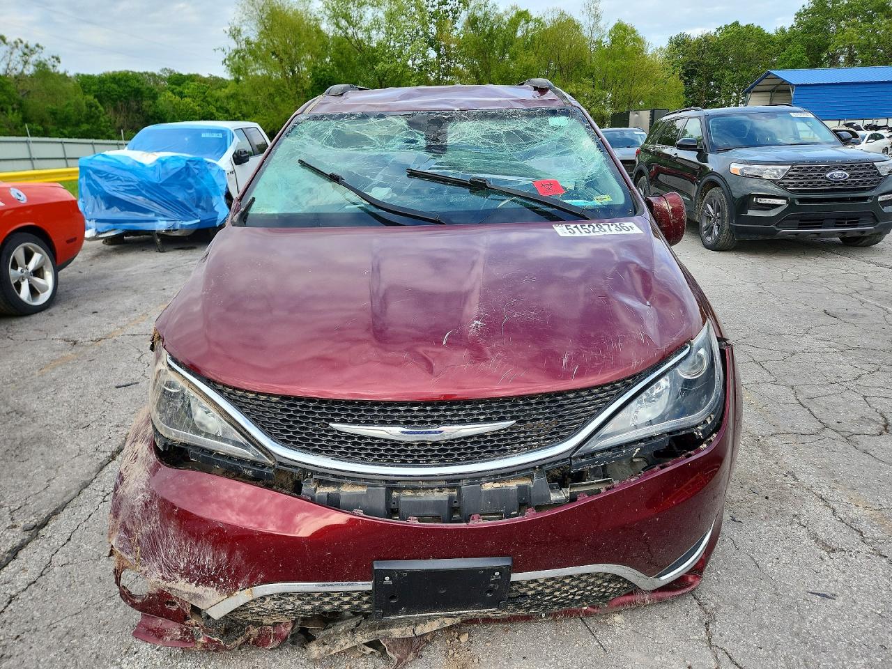 Chrysler Pacifica Touring L
