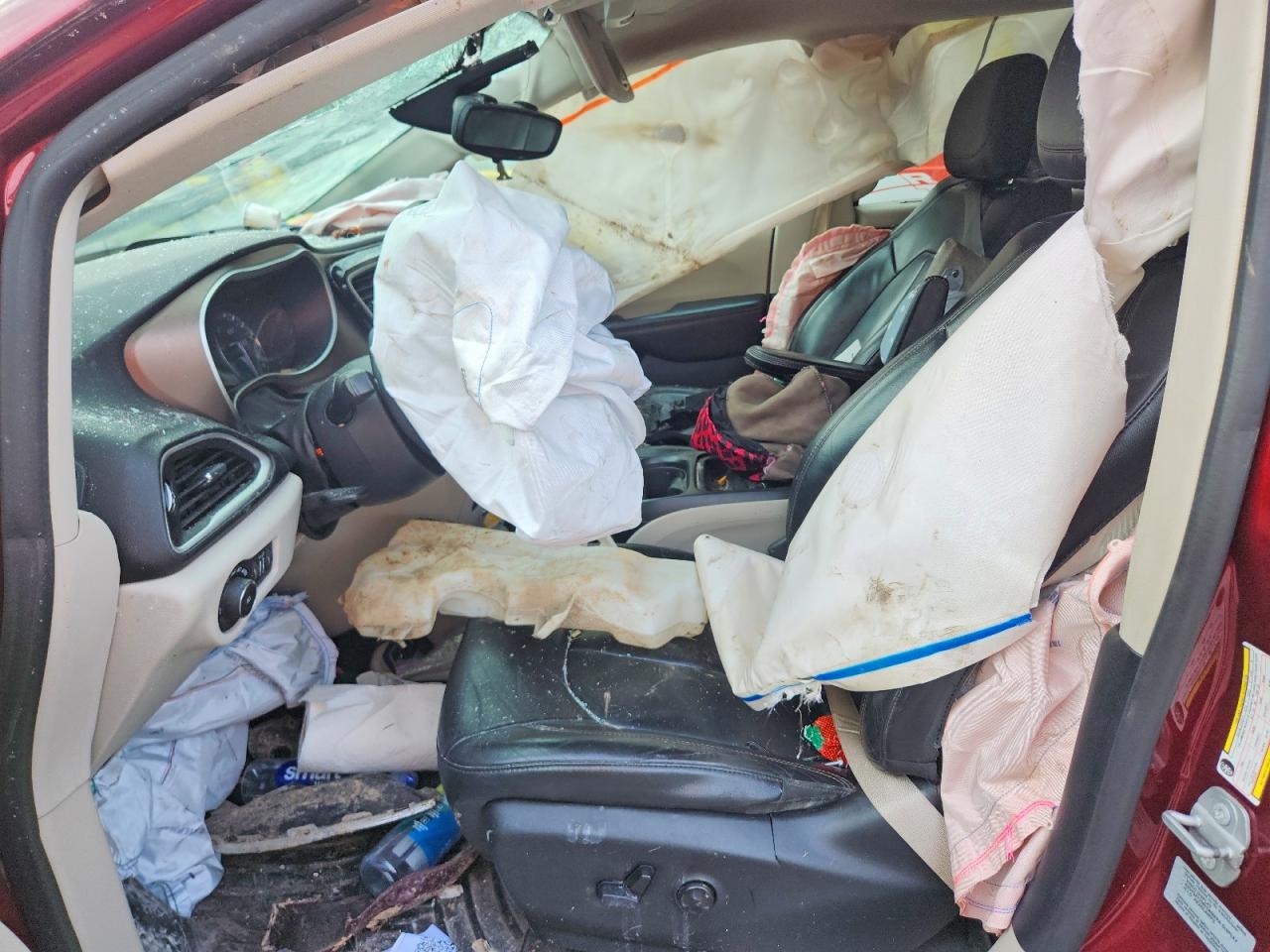 Chrysler Pacifica Touring L