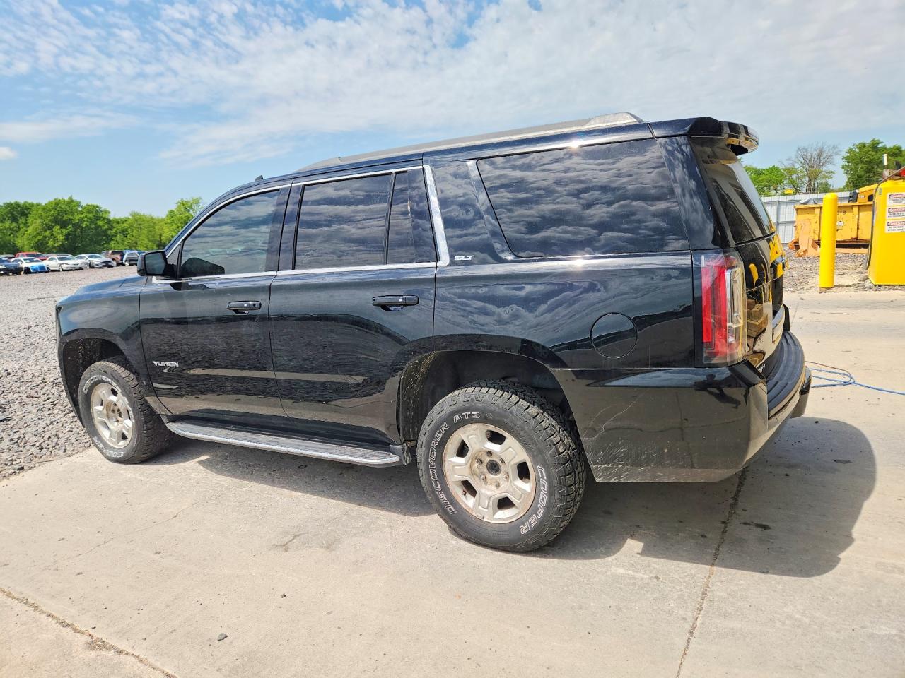 GMC Yukon Slt