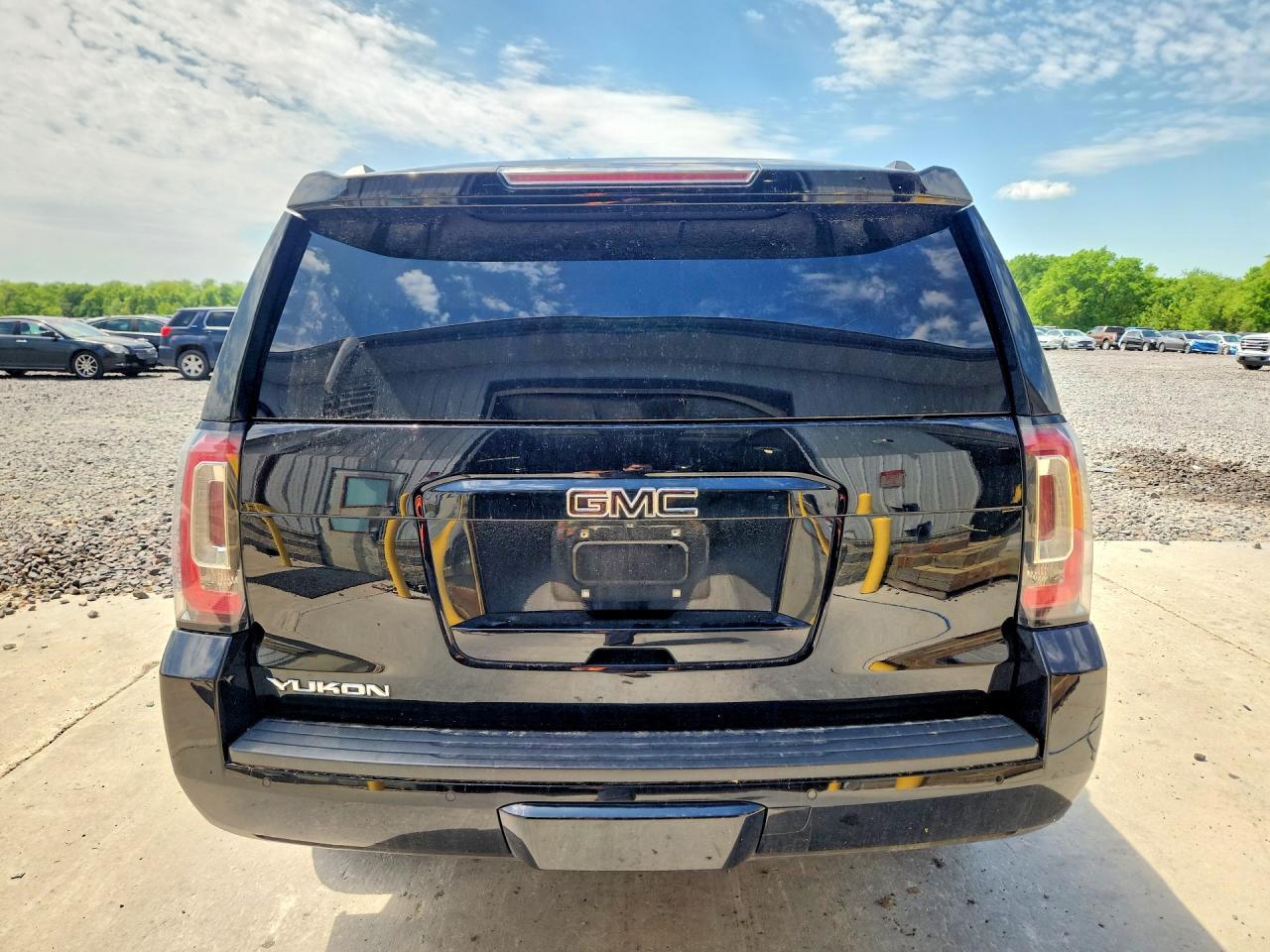 GMC Yukon Slt