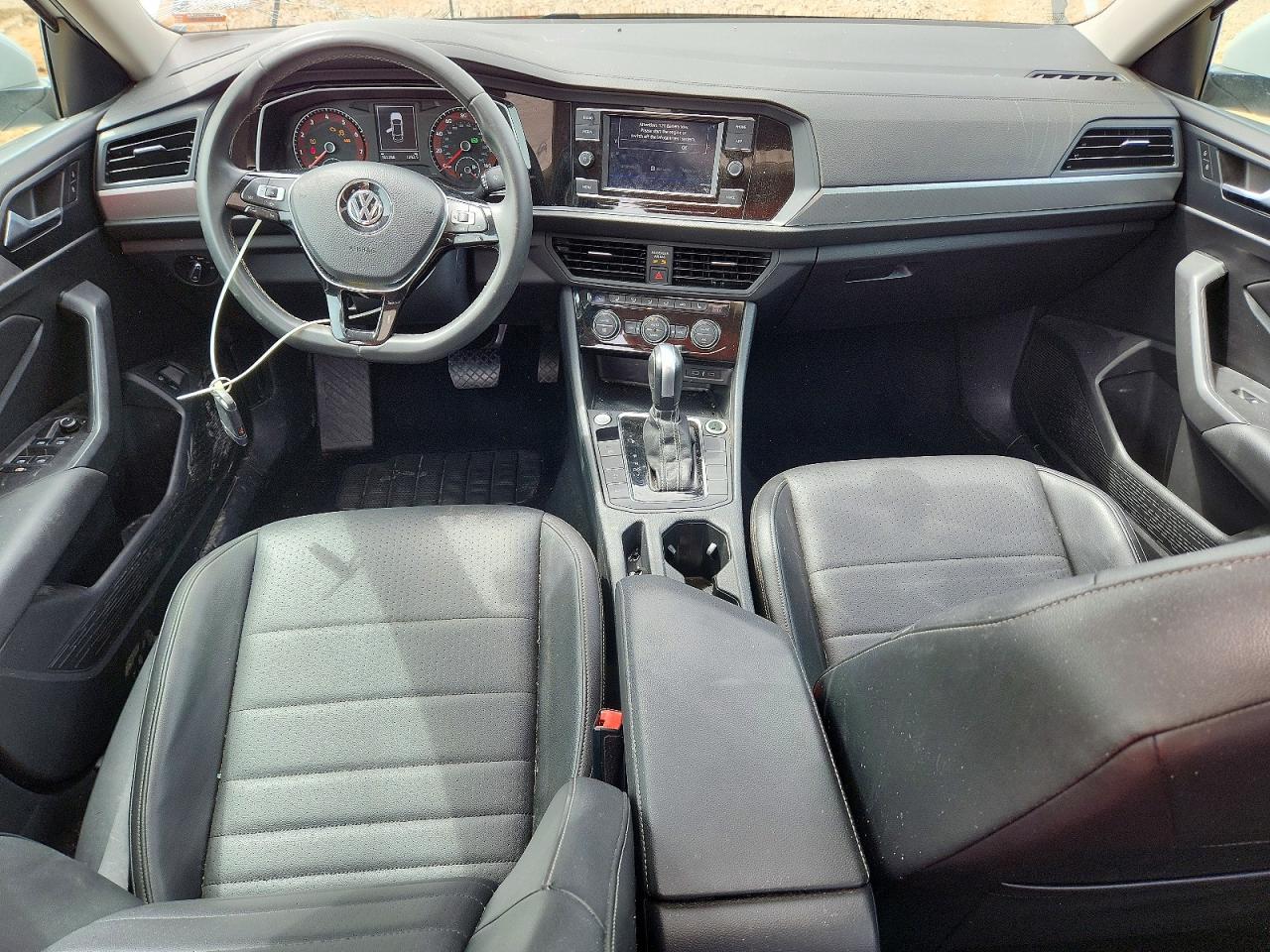 Volkswagen Jetta S