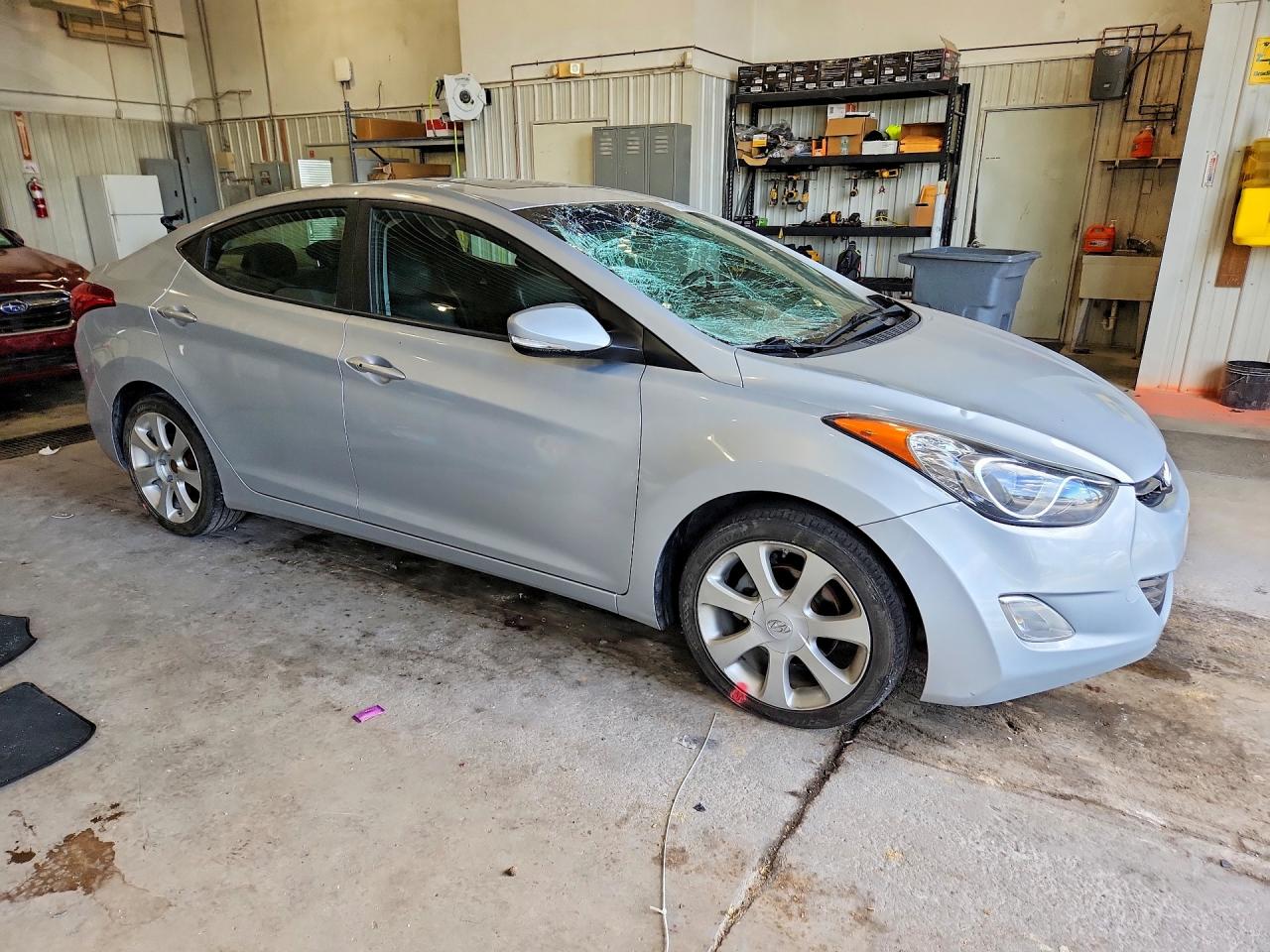 Hyundai ELANTRA Limited