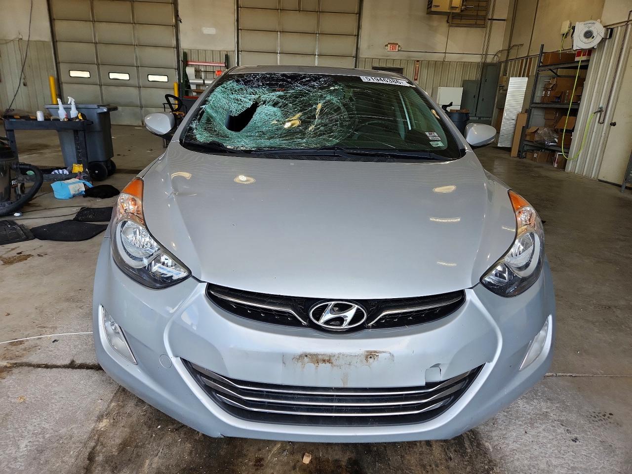 Hyundai ELANTRA Limited