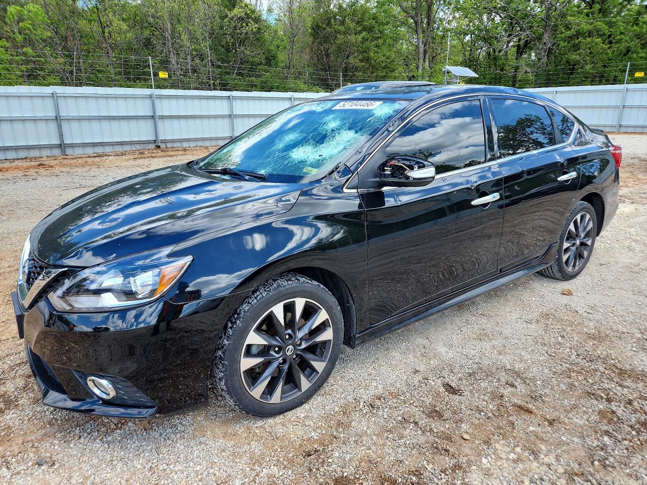 Salvage Nissan Sentra Image