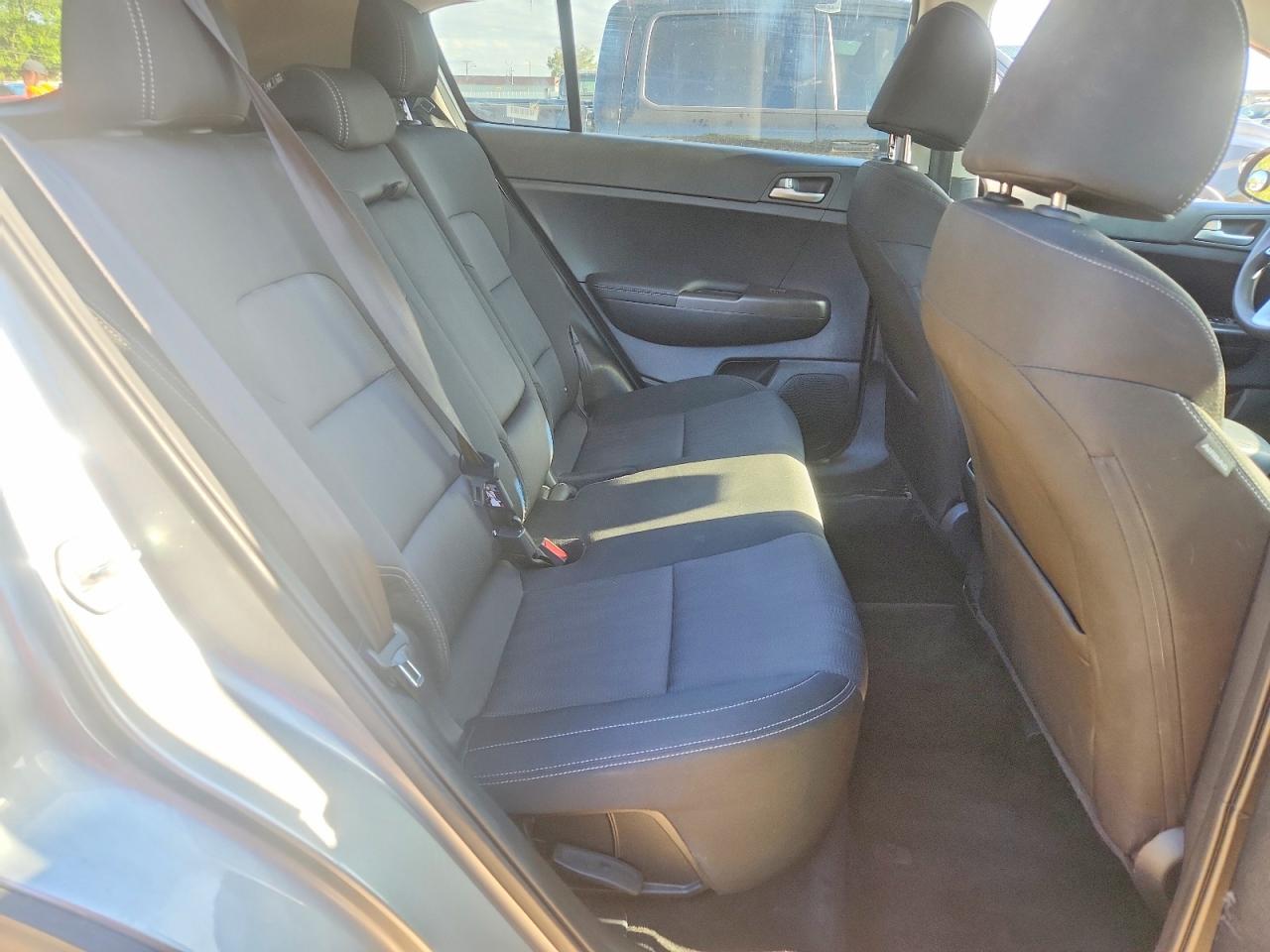 Kia Sportage Lx