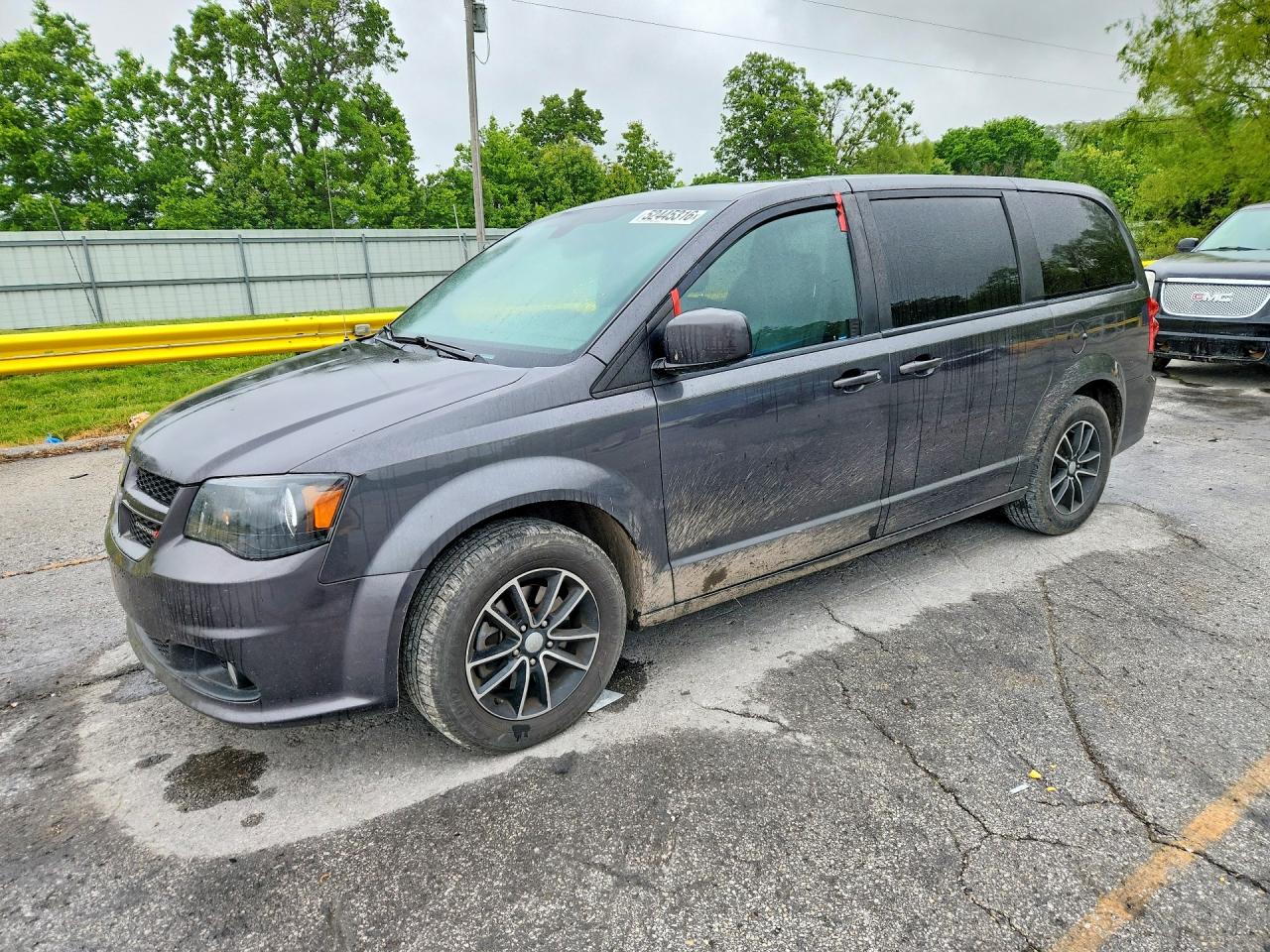 Salvage Dodge Caravan Image