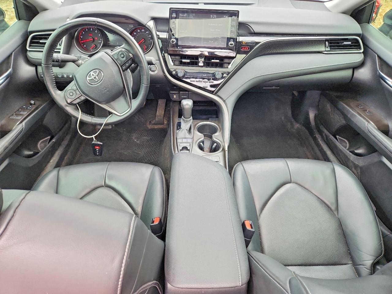 Toyota Camry Xse