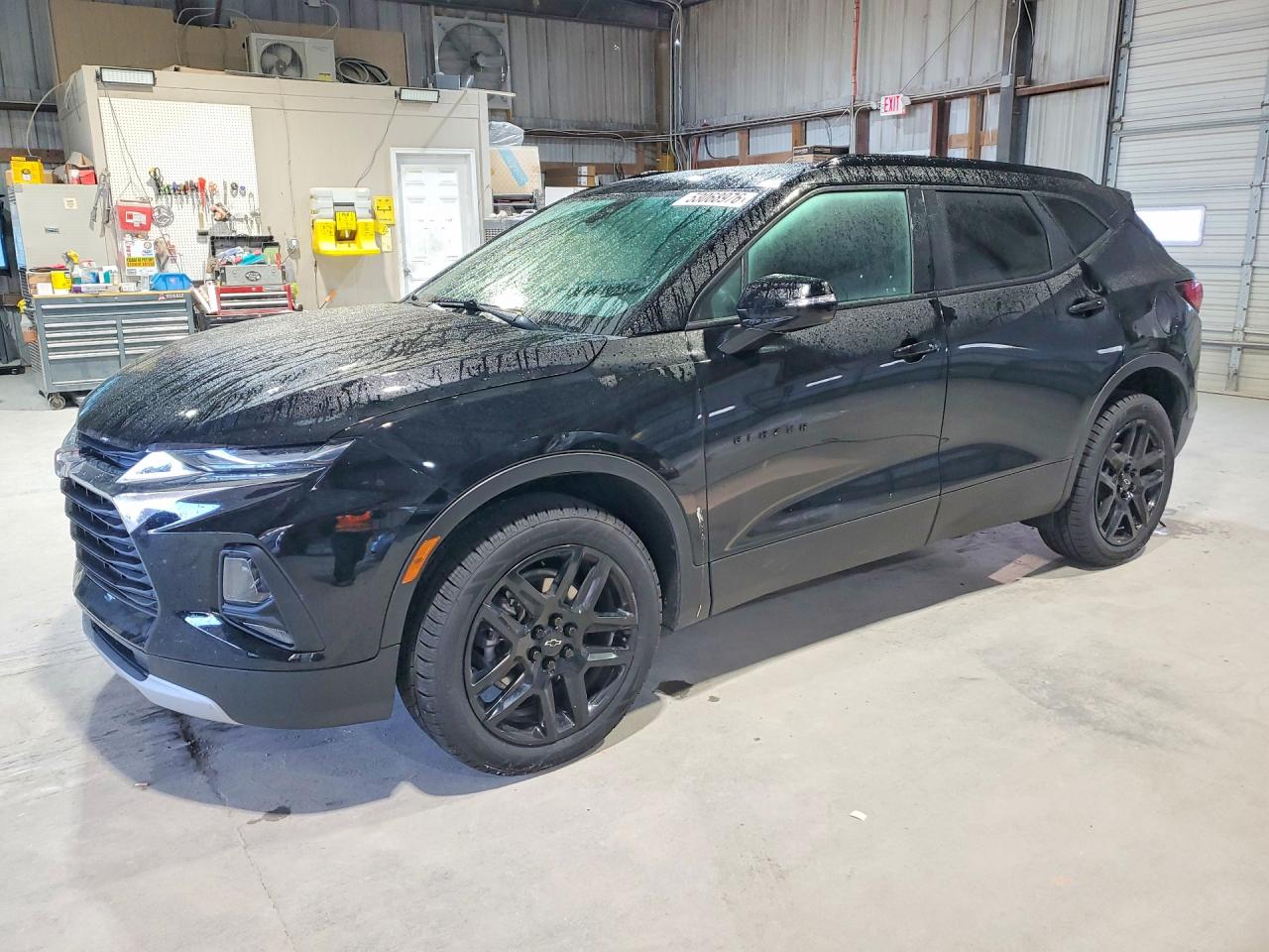 Salvage Chevrolet Blazer Image