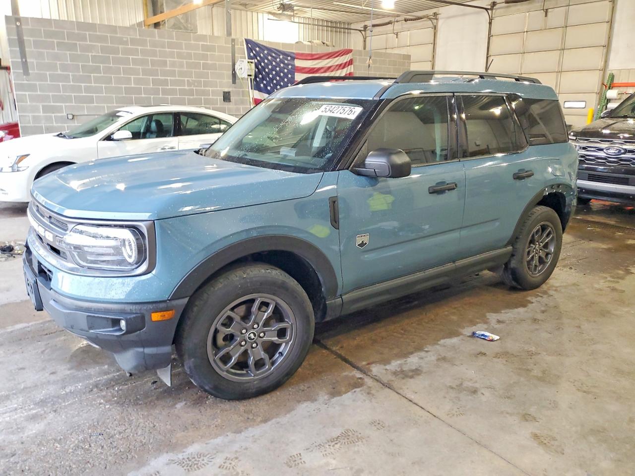 Salvage Ford Bronco Image