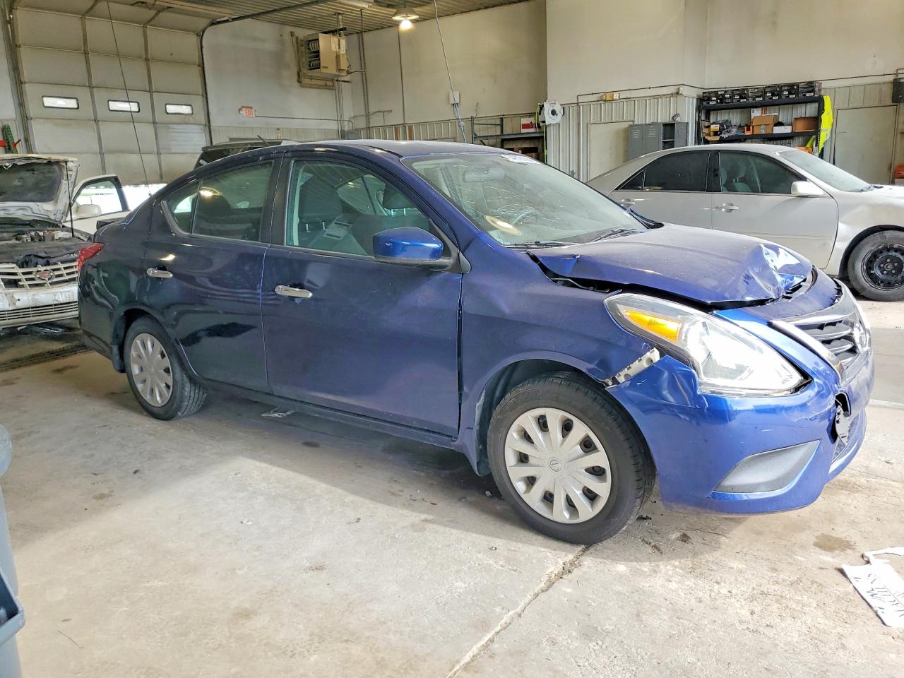 Nissan Versa Sv