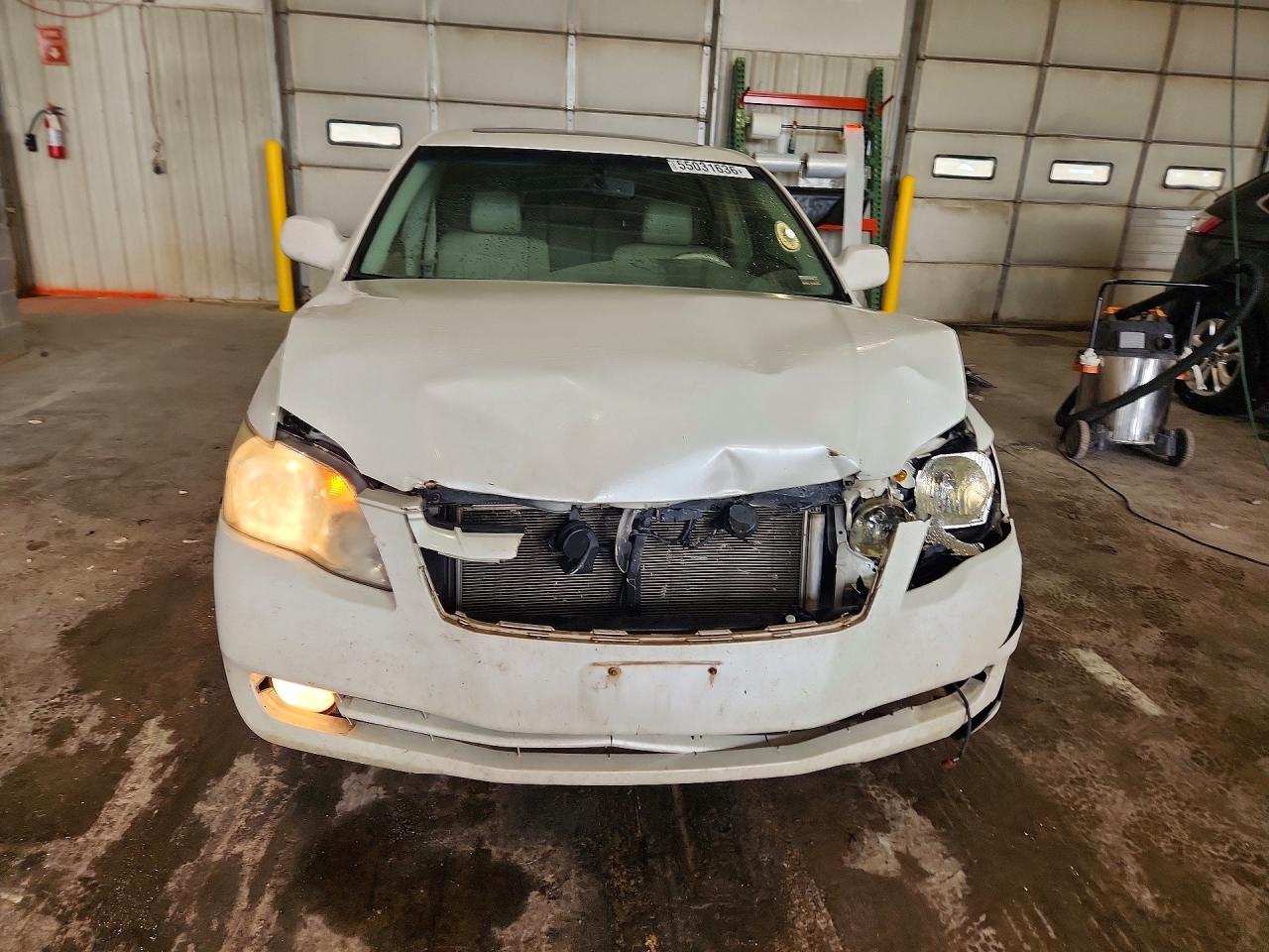 Toyota Avalon Xls