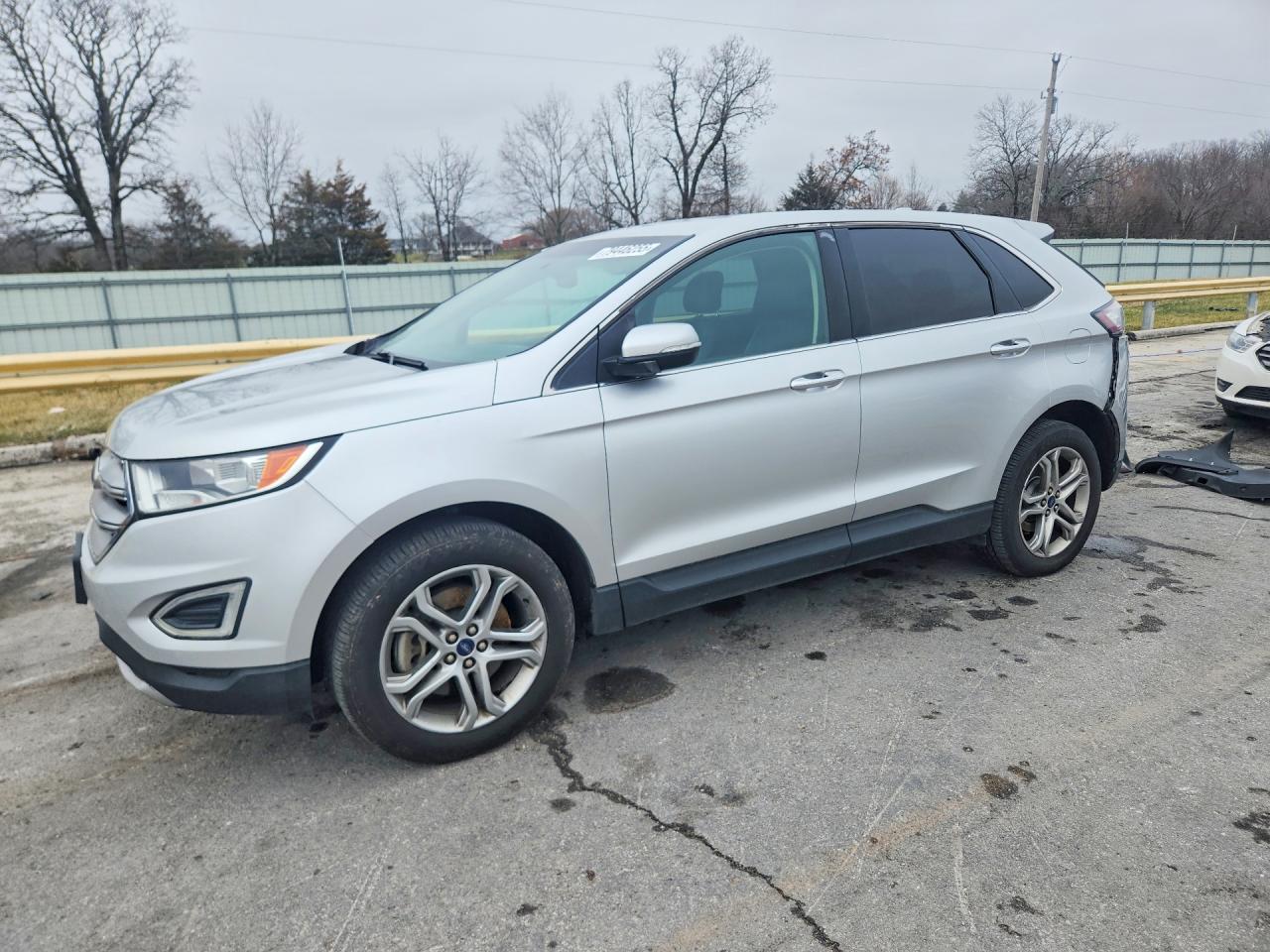 Salvage Ford Edge Image
