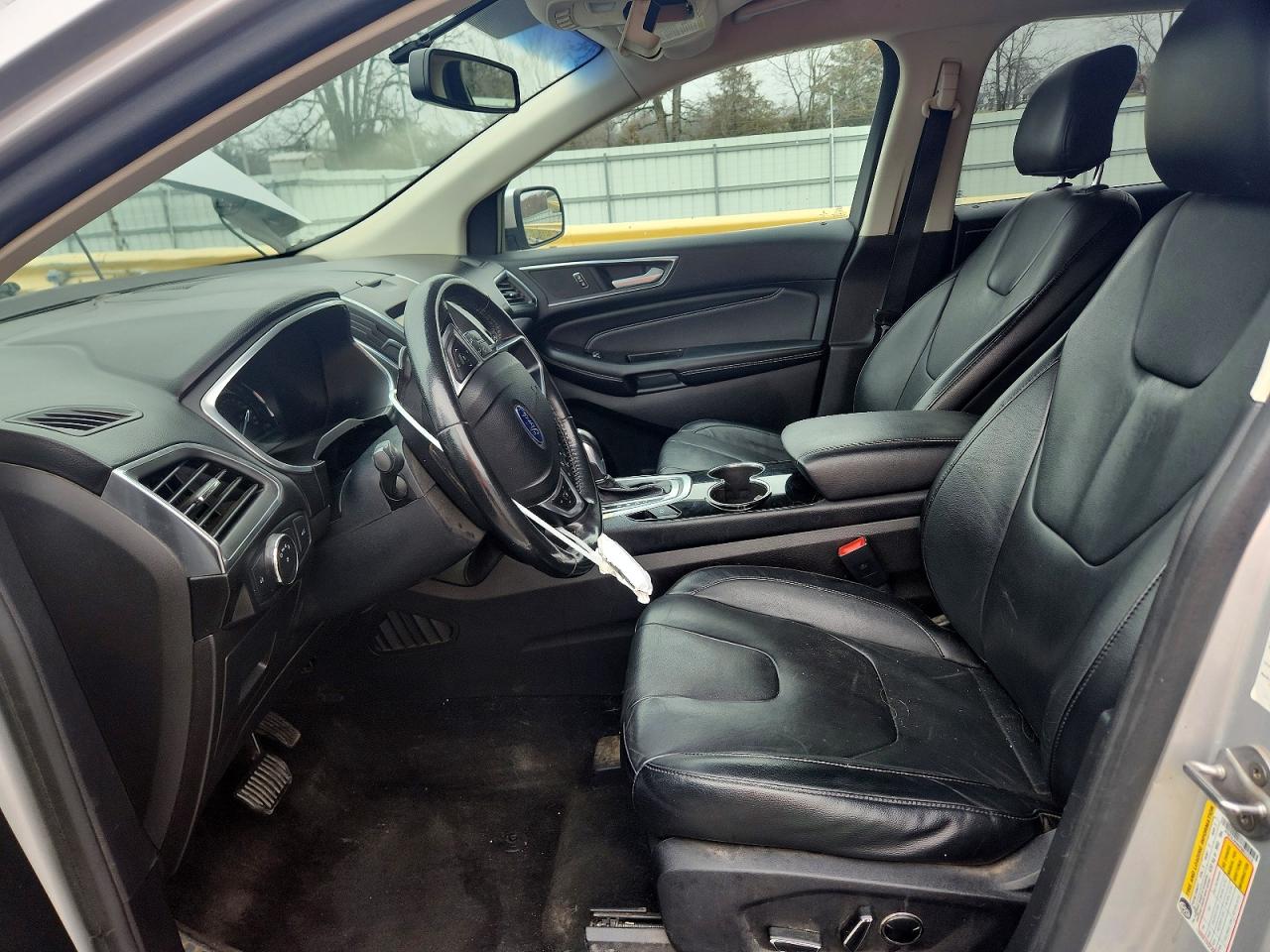 Ford Edge Titanium