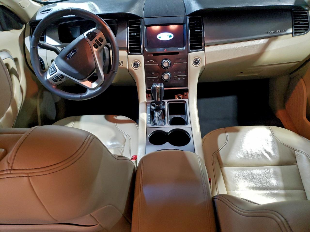 Ford Taurus Sel