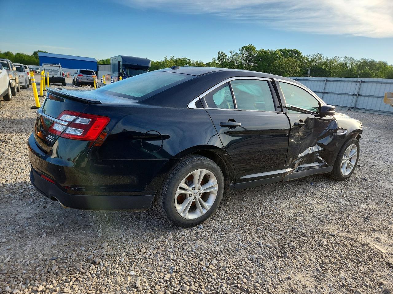 Ford Taurus Sel