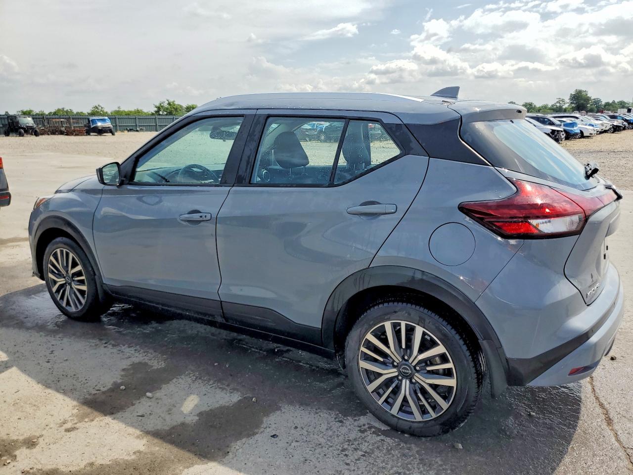 Nissan Kicks Sv