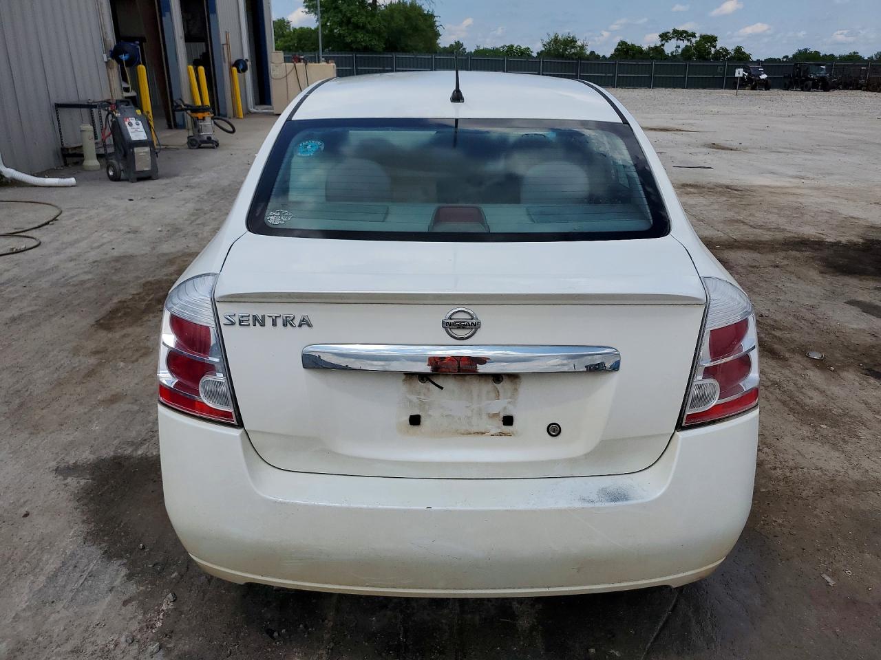 Nissan Sentra 2.0