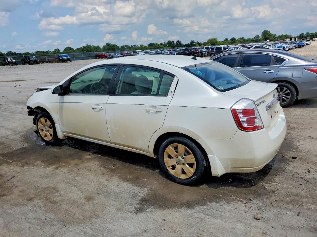 Nissan Sentra 2.0