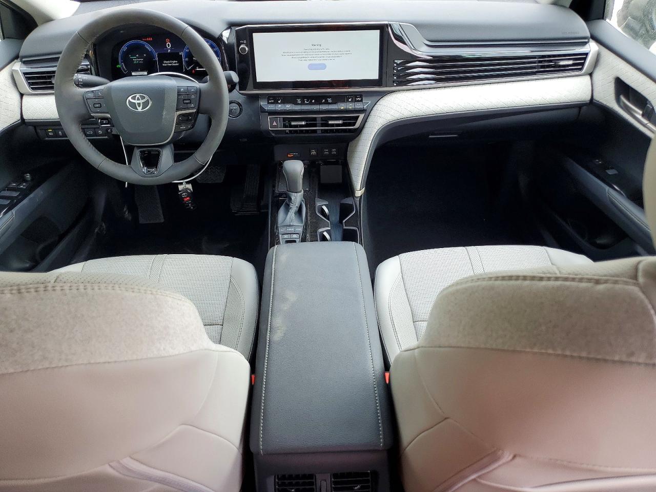 Toyota Camry Xle
