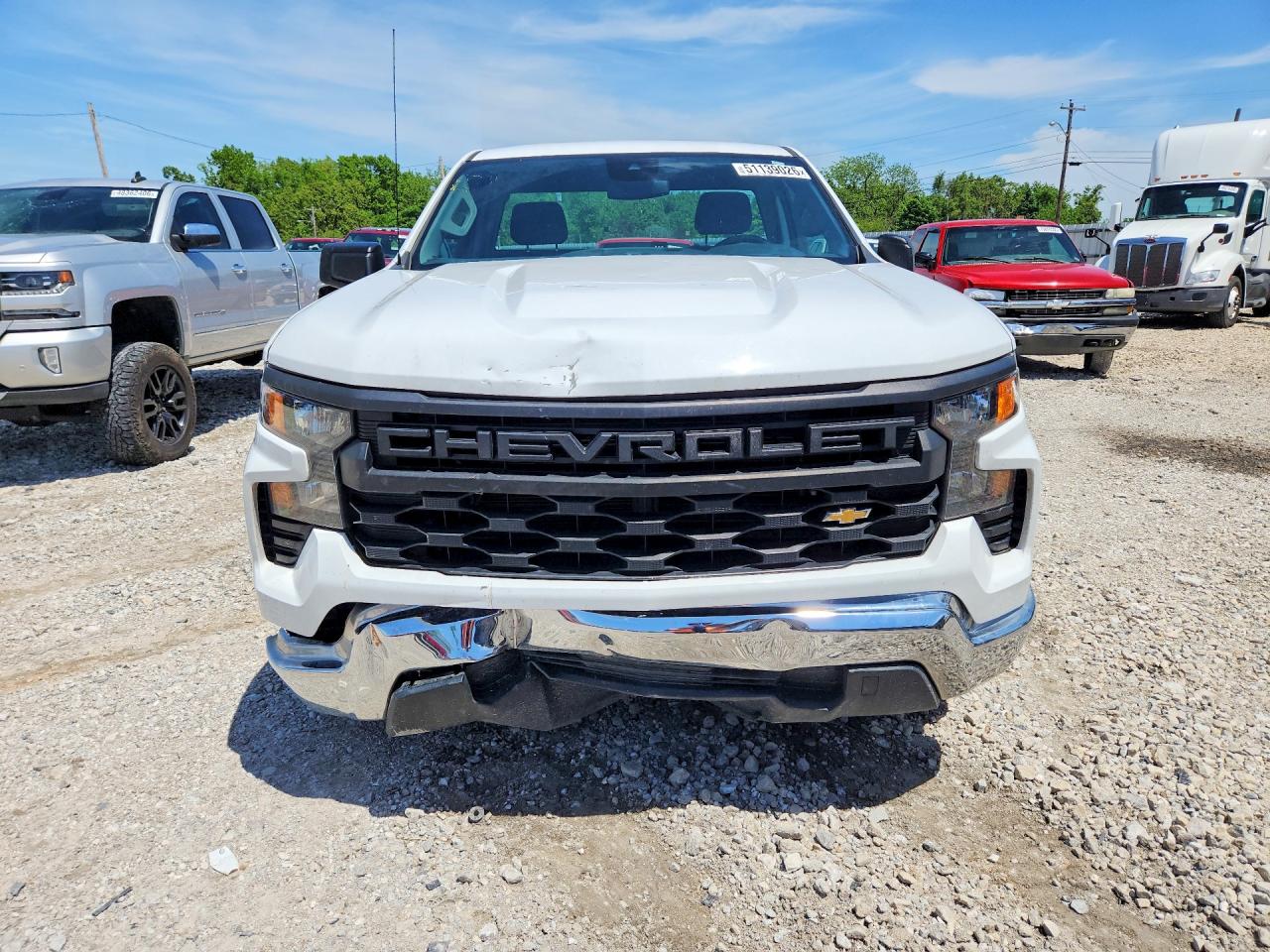 Chevrolet Silverado C1500