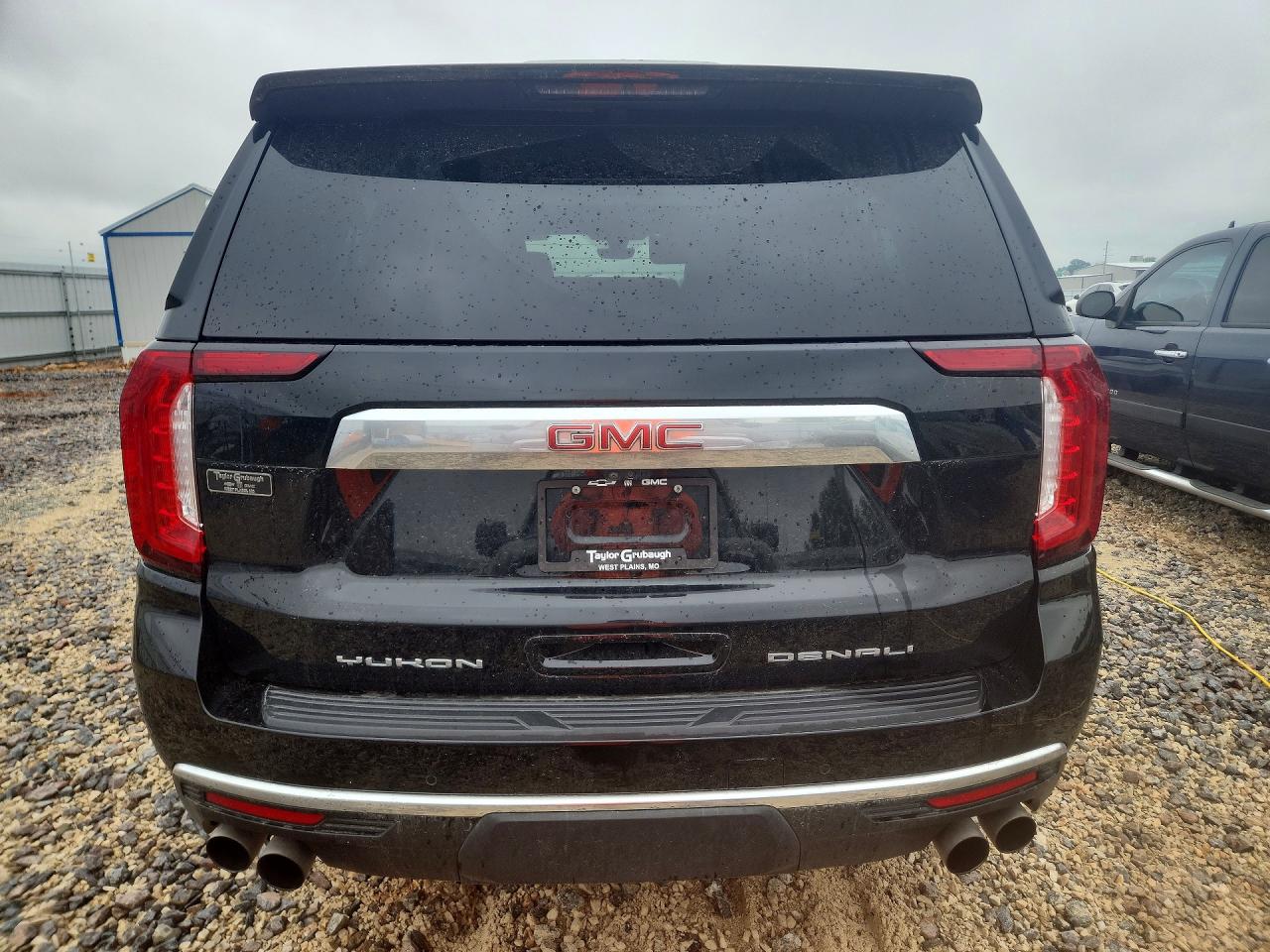 GMC Yukon Denali