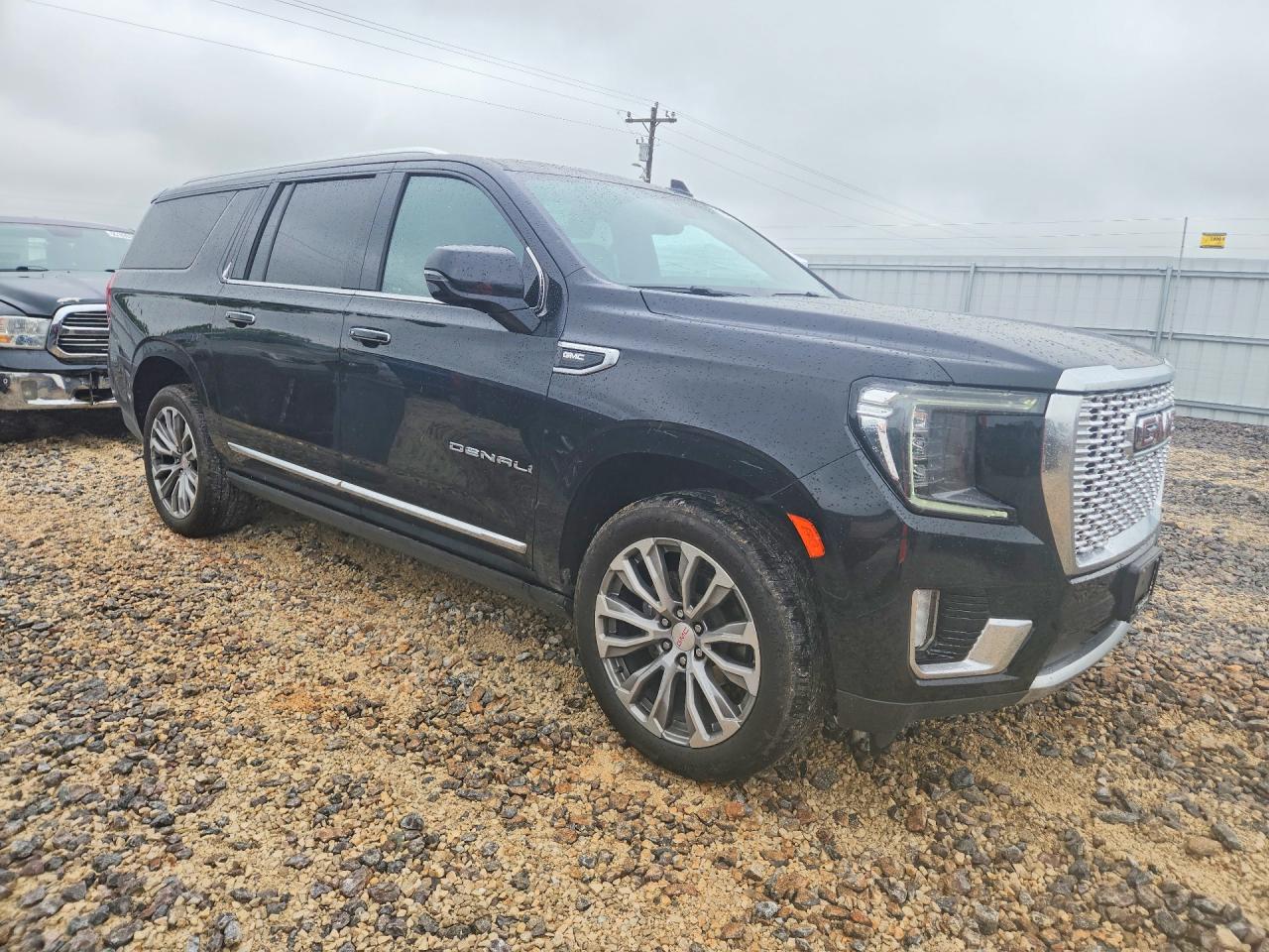 GMC Yukon Denali