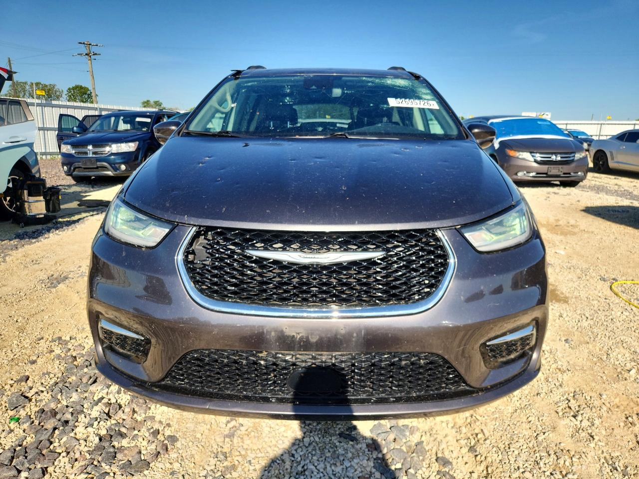Chrysler Pacifica Touring L