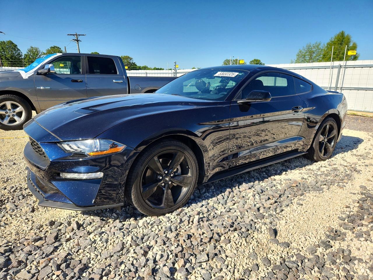 Salvage Ford Mustang Image