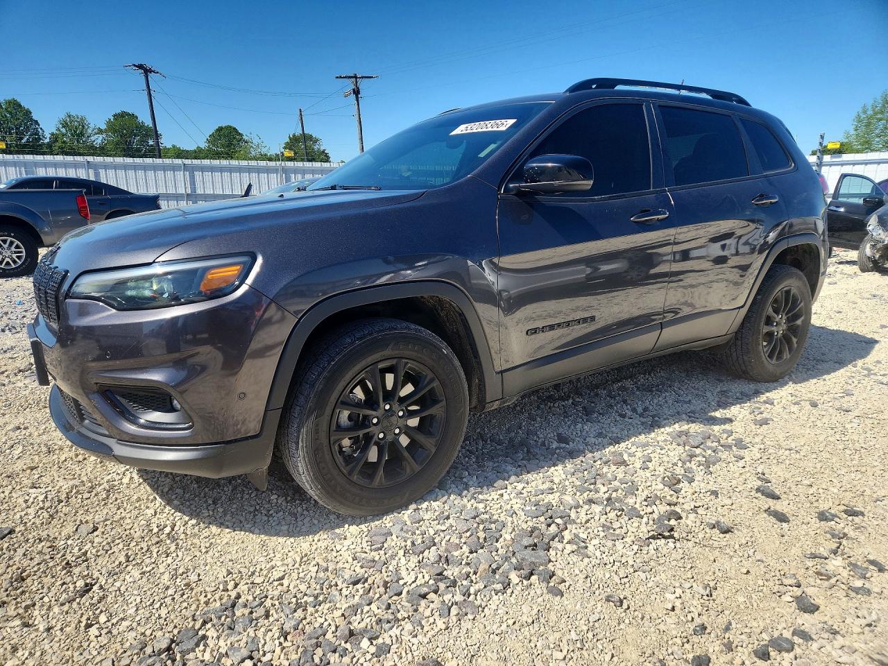 Salvage Jeep Cherokee Image