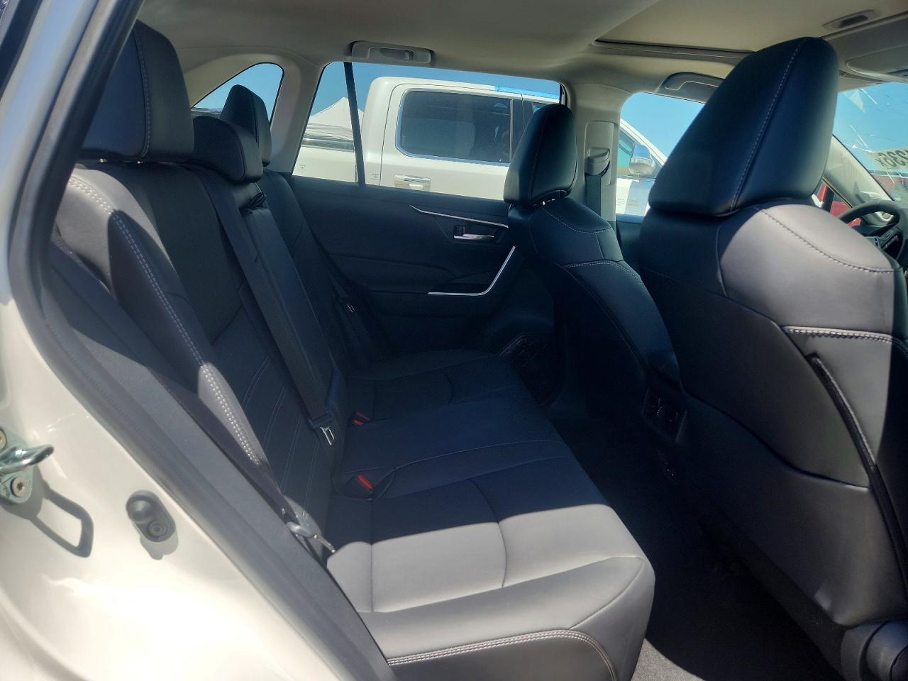 Toyota RAV4 Xle Premium