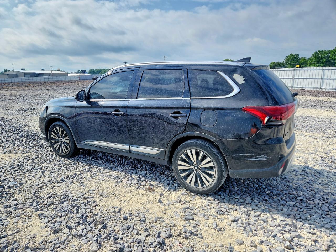 Mitsubishi Outlander Se