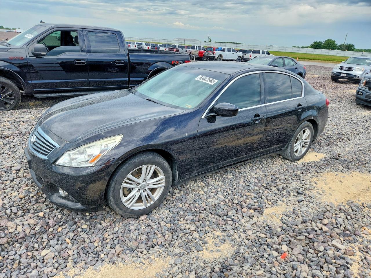 Salvage INFINITI G37 Image