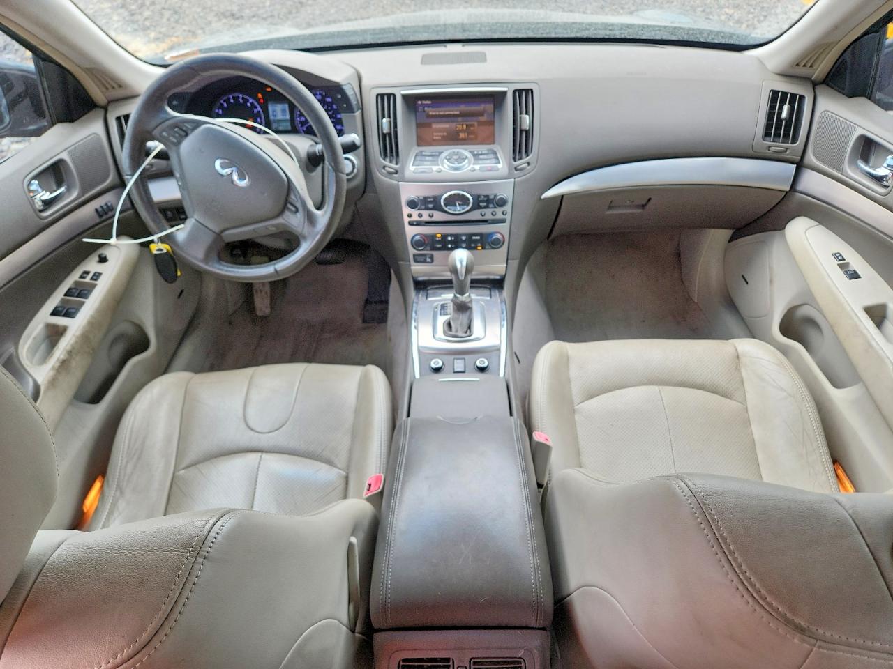 INFINITI G37 X