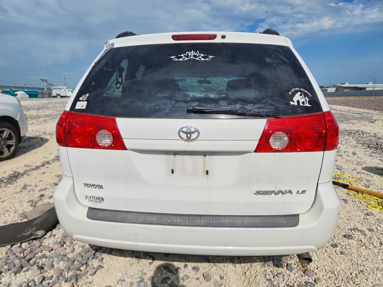 Toyota Sienna Le 7-passenger