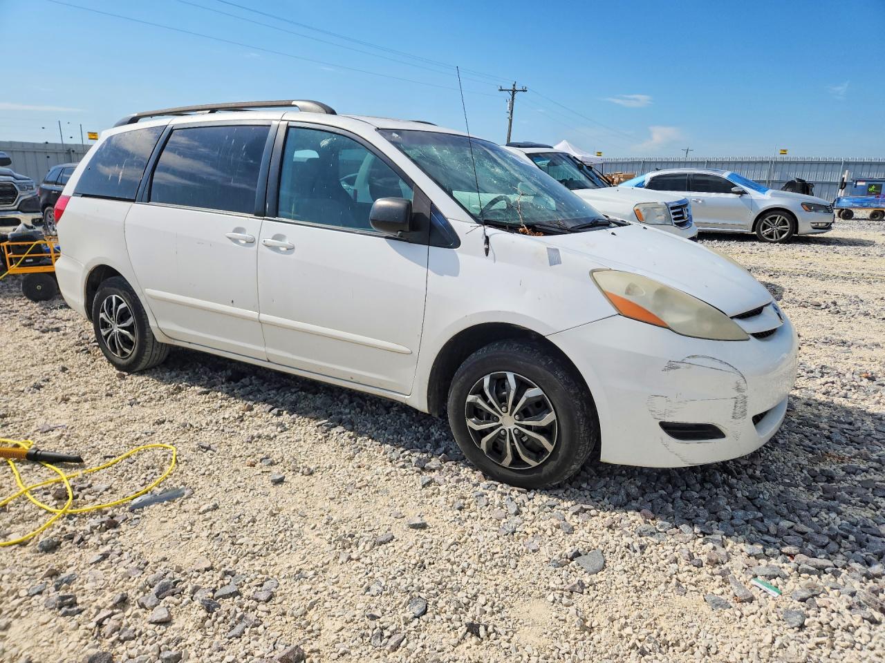 Toyota Sienna Le 7-passenger