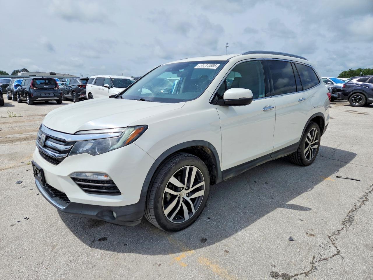 Salvage Honda Pilot Image