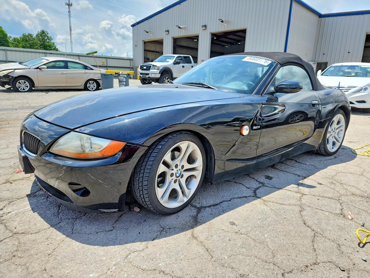 Salvage BMW Z Series Image