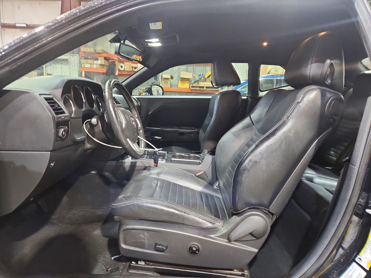 Dodge Challenger Sxt